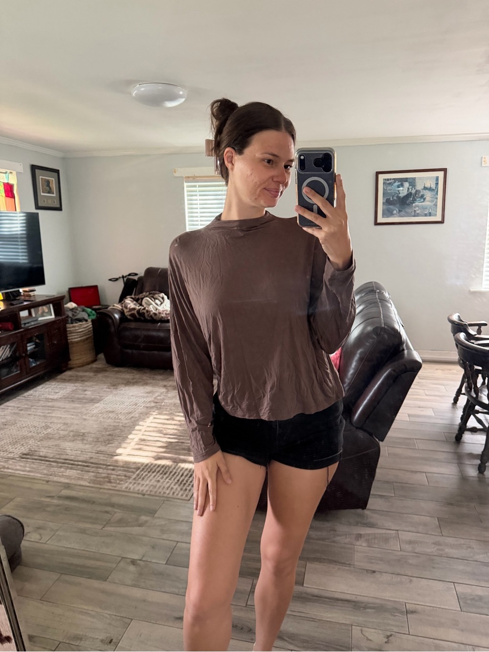 Express Women's Long-Sleeve Crew Top - Brown